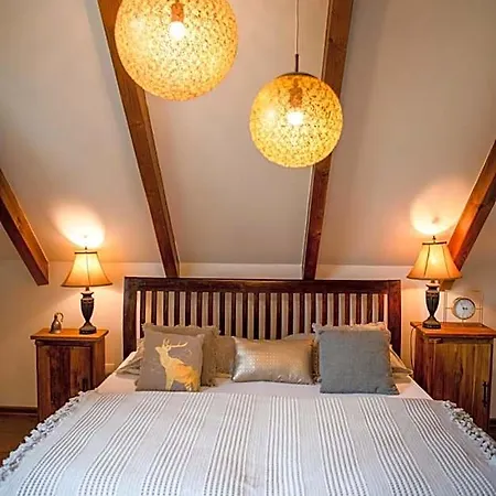 Hacienda Na Orave Lodge *