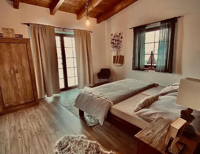 Hacienda Na Orave Jaktstuga